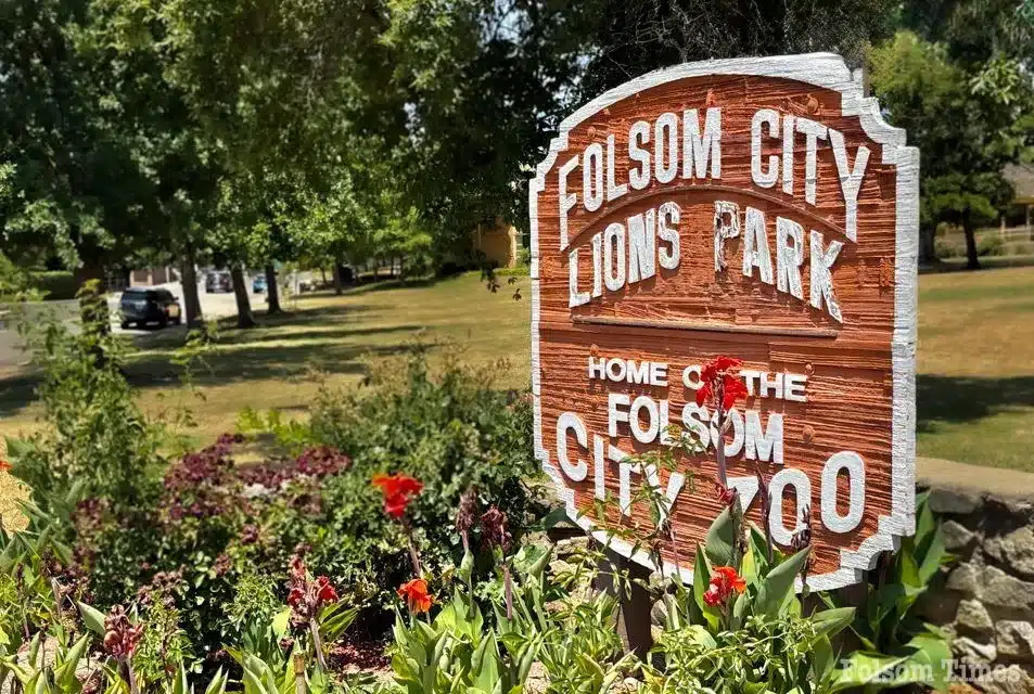 Entrance sign for Folsom City Lions Park and Folsom City Zoo Sanctuary in Folsom, CA