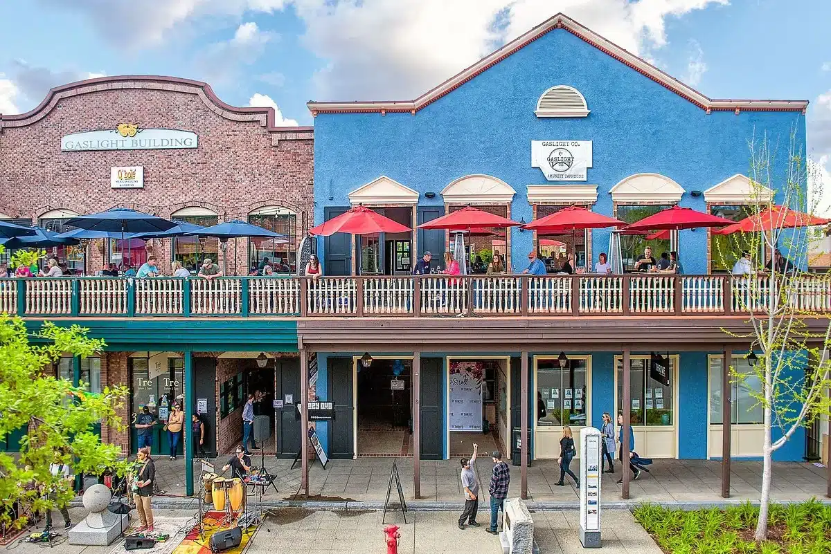 Historic Folsom District with outdoor dining and live music on Sutter Street, Folsom, CA